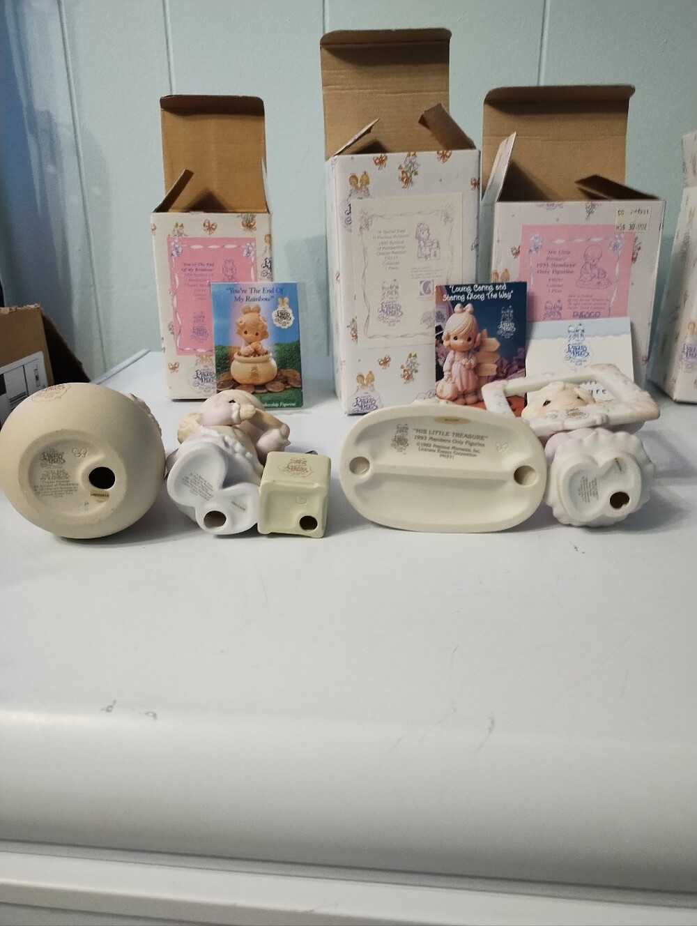 Precious Moments Figurines Set of 4- #CO 114 & #CO 117 & #PM 931 & #CO 116 - Picture 6 of 6